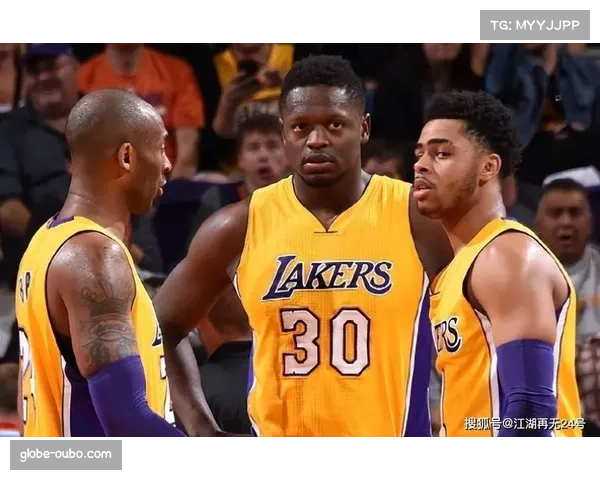 可圈可点！狄龙三分手感火热砍下21分仍难救主球队惜败